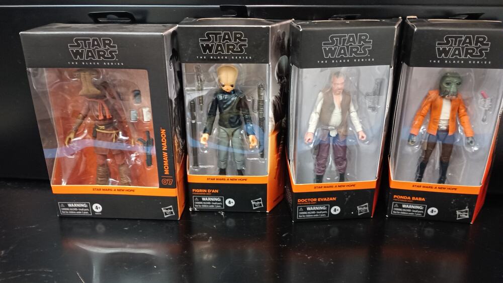 Star Wars Black Series Tatooine Cantina 4 Pk NIB Seal Figrin Ponda Evazan Momaw